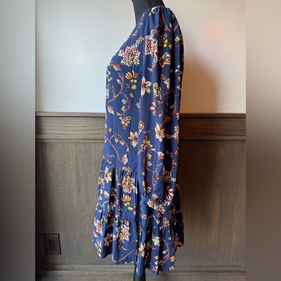Emma & Michele Navy Floral V-Neck Drop Waist Dress small EUC - Picture 2 of 7